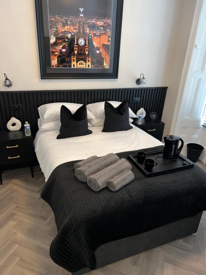 128 Anfield Road Hotel Ливърпул Екстериор снимка